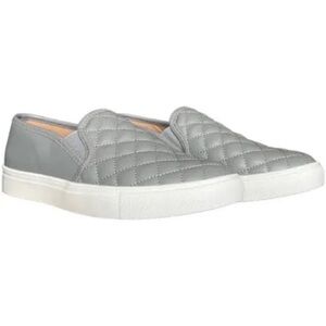 Steve Madden Zaander Quilted Light Grey Women's Slip On Sneakers